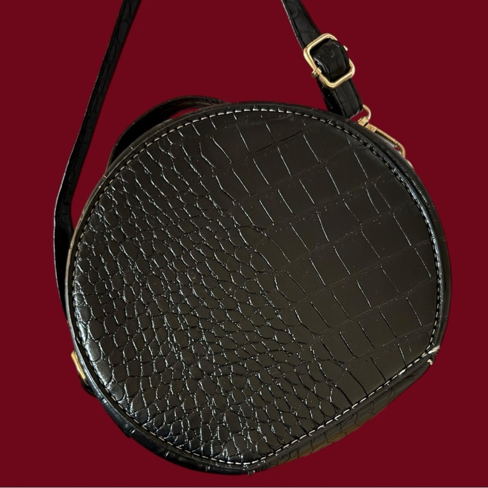 Yin Yang Alligator-Pattern Crossbody Bag New - Picture 2 of 8